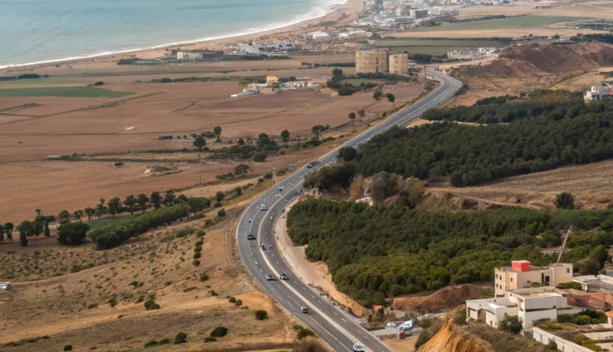 distance oujda saidia